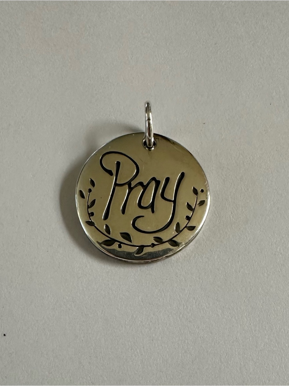 RETIRED James Avery Engraved Round Pray Pendant
